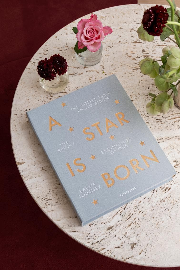 Bilde av Babyalbum – A Star Is Born, Grå