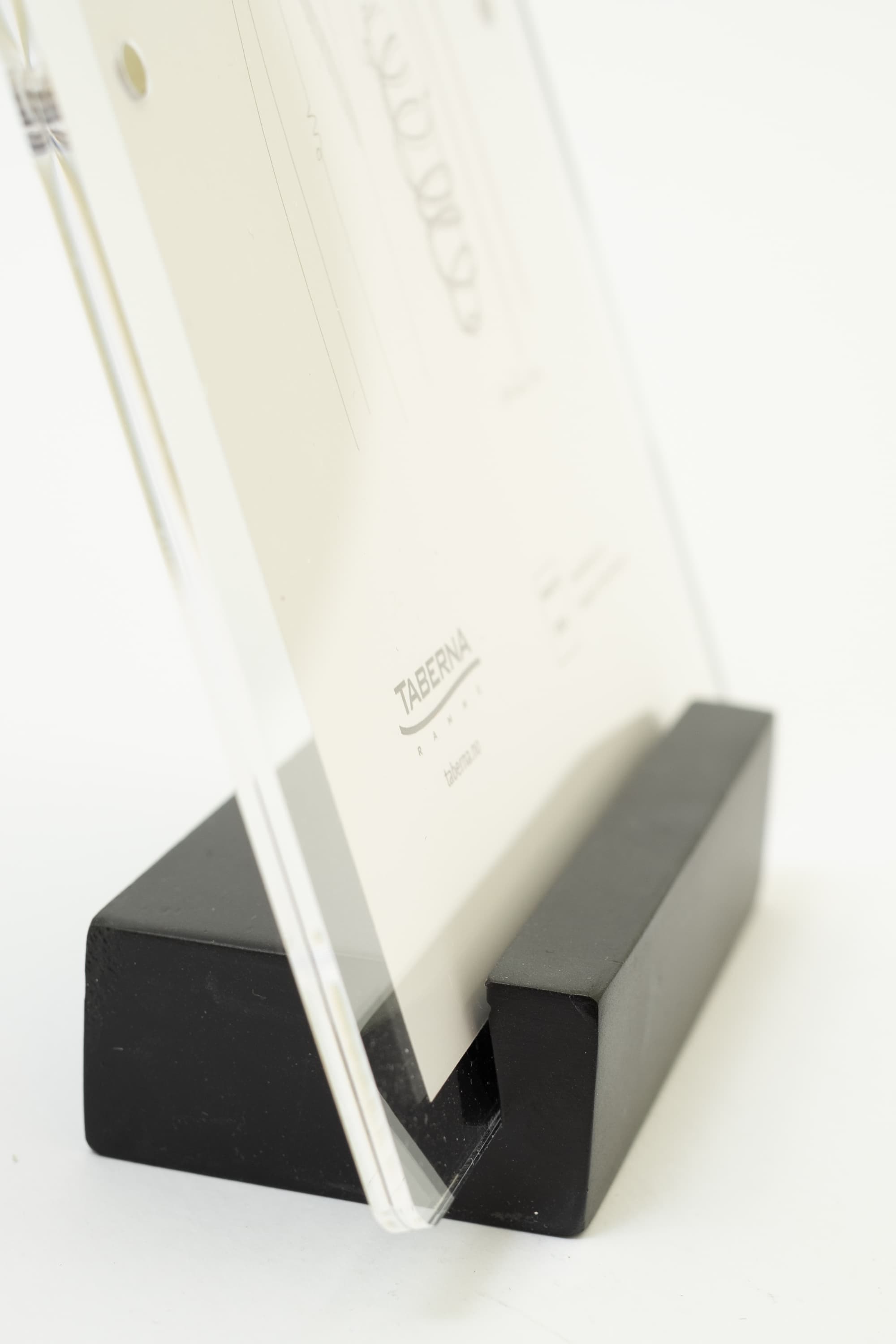 Bilde av Ramme Galant Plexi med trebase